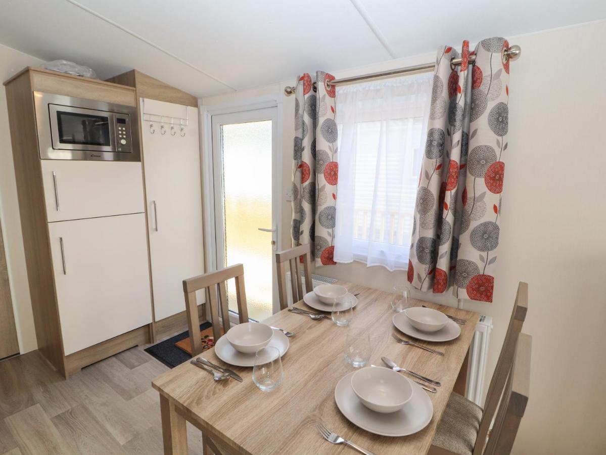 Rhodes Retreat Villa Кокърмаут Екстериор снимка